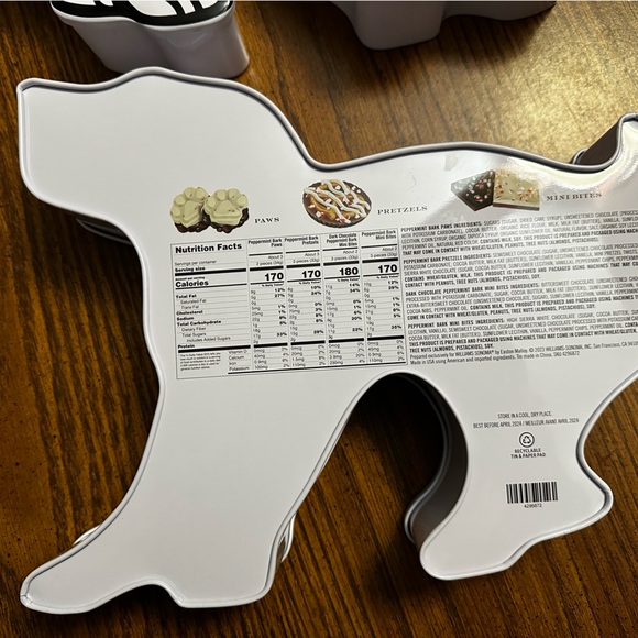 Williams and Sonoma Dog Tins - Picture 2 of 2